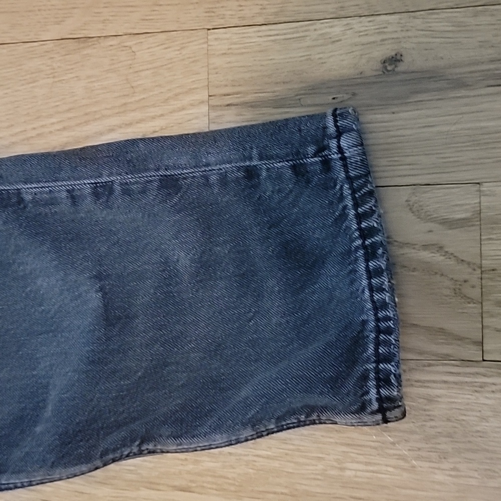 American Eagle Outfitters Women's Black Fade Sirgio Jeans~Size 4 - Picture 7 of 7